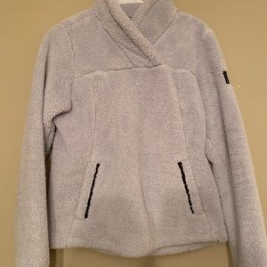 Fleece pullover